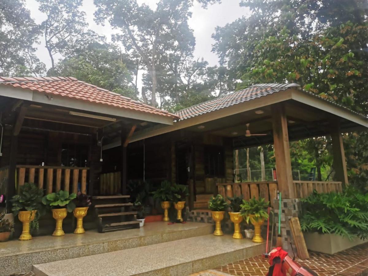 Homestay Dusun Ana Balun Slim River Exterior foto
