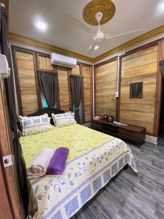Homestay Dusun Ana Balun Slim River Exterior foto